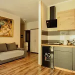 Piotrkowska 89 Apartments&suites 4*