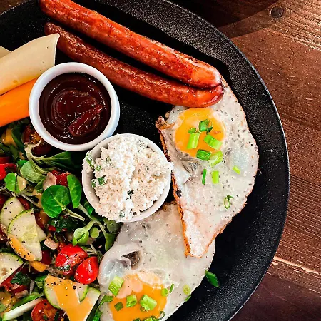 Piotrkowska 89 Aparthotel 4*