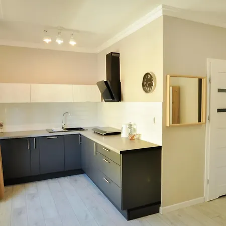 Aparthotel Piotrkowska 89 4*