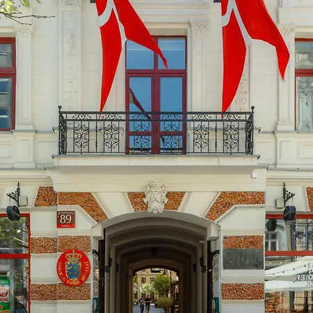 Piotrkowska 89 Апарт-отель 4*