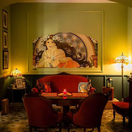 Aparthotel Piotrkowska 89 4*