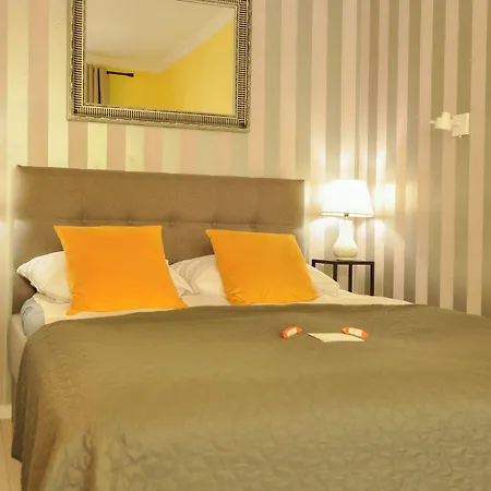 Piotrkowska 89 Aparthotel