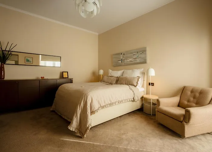 Piotrkowska 89 4* Łódź