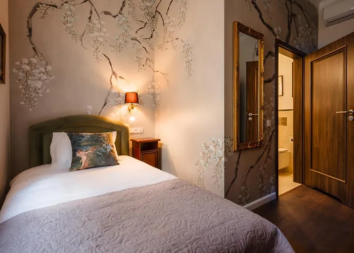 Piotrkowska 89 4* Łódź