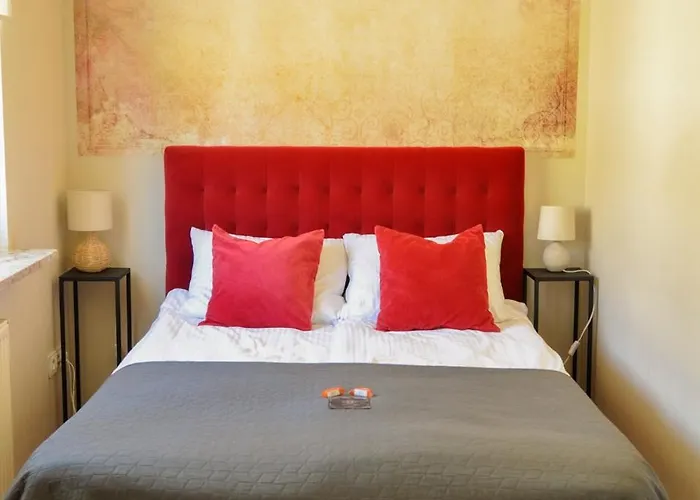 Piotrkowska 89 Lägenhetshotell 4*